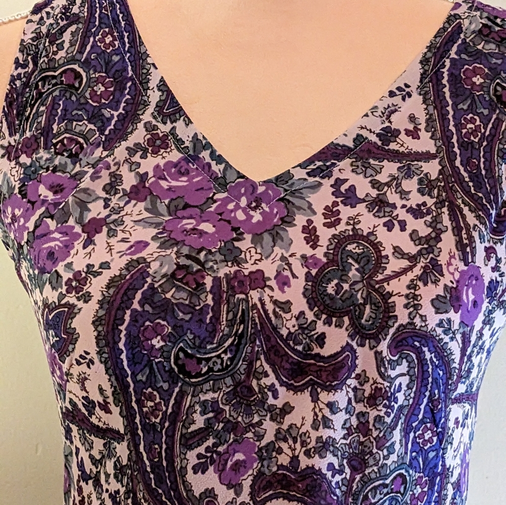 Victoria Holley purple paisley dress, size PS - Picture 3 of 9